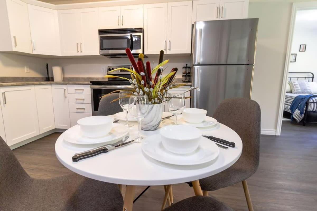 Brand New Gorgeous Condo Near Unb & Hospital Coffee Parking 202 Сент-Джон Екстер'єр фото
