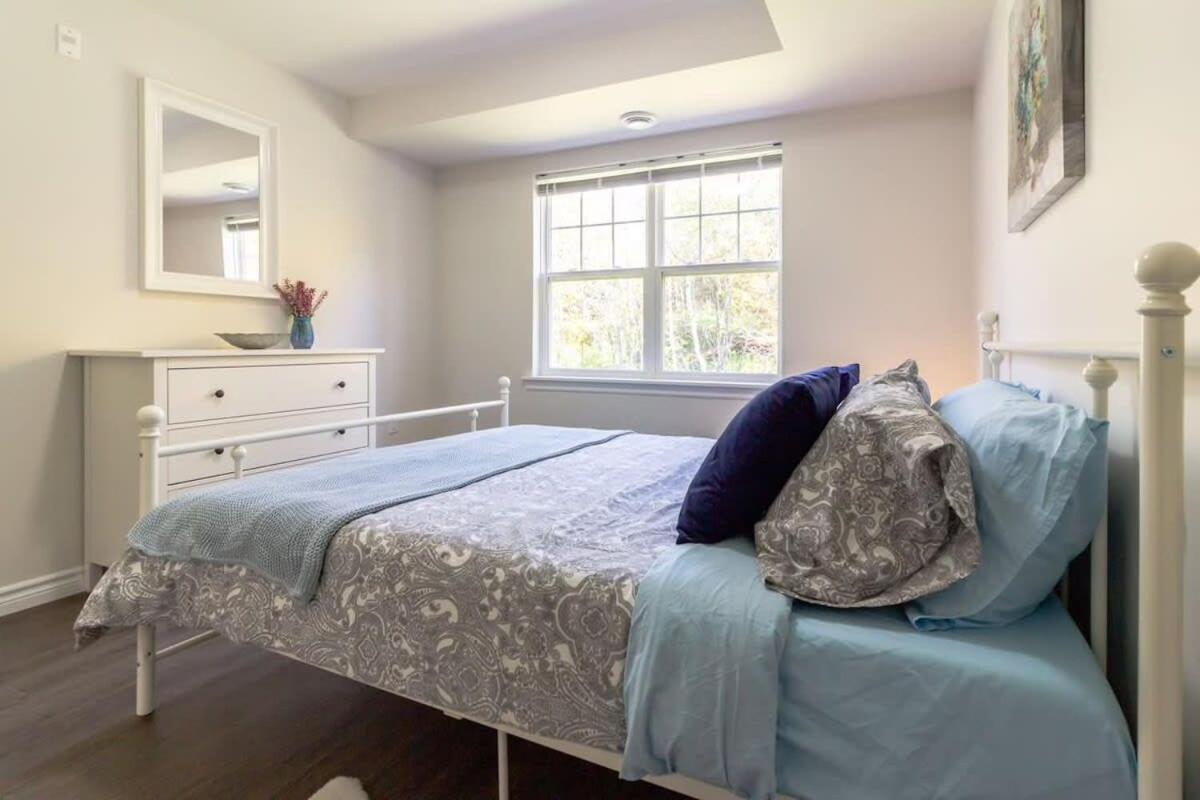 Brand New Gorgeous Condo Near Unb & Hospital Coffee Parking 202 Сент-Джон Екстер'єр фото